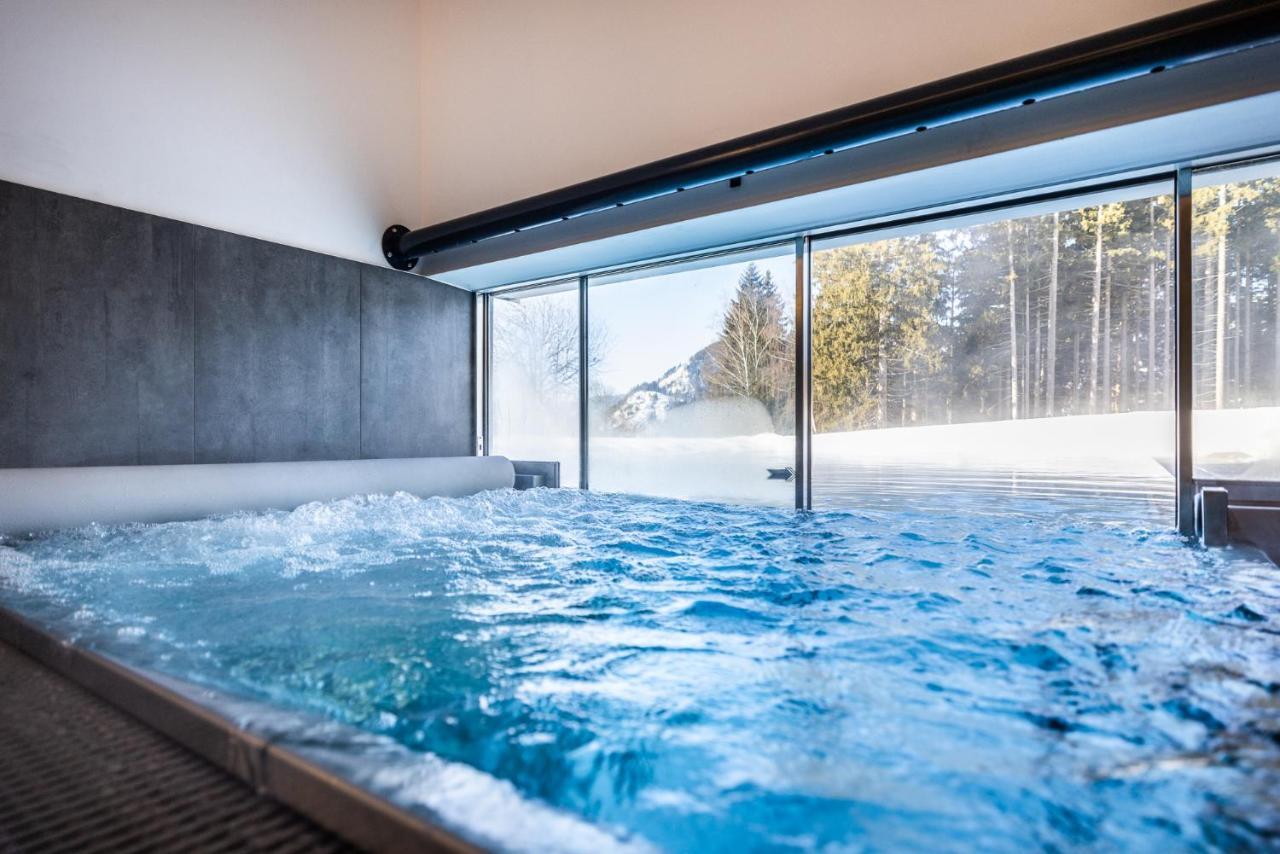 Hotel Der Alpenblick 3*